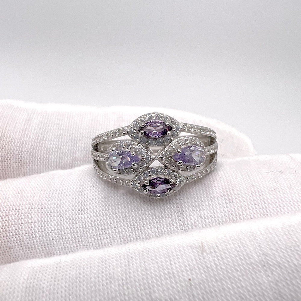 .925 Sterling Silver Amethyst Cz and Lavender Cz Ring
